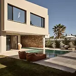 Vorto Luxury Villas, A Signature Island Retreat, By Thinkvilla Willa